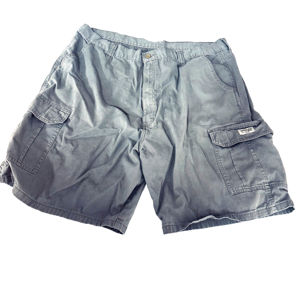 Wrangler Cargo Shorts Men's Sz 42x10 Khaki‎ Beige 100% cotton Hiking Outdoor